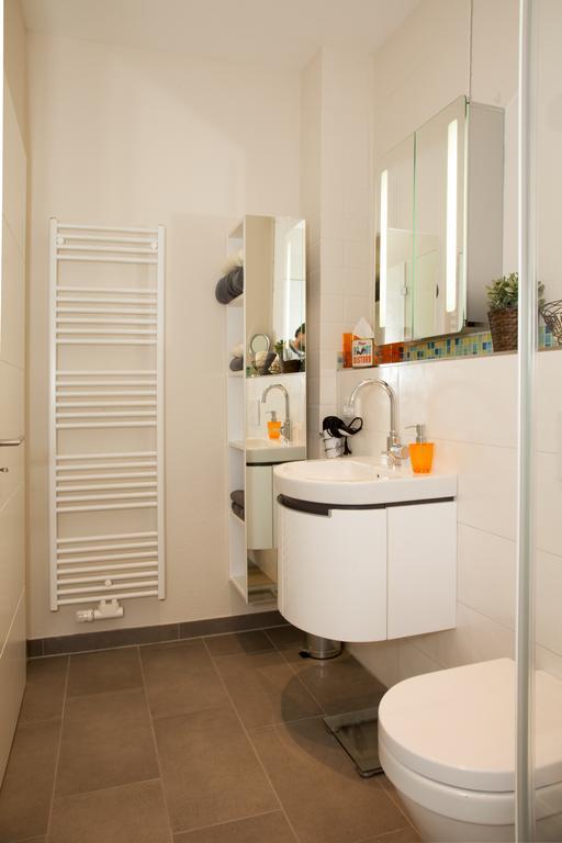 Teldec Apartment *